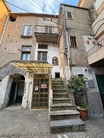 Casa indipendente di 116 m² con 4 locali a Mercato