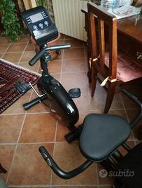 Cyclette OneTwoFit con Seduta e Schienale