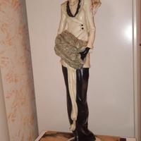 Scultura di una dama Giuseppe Armani Capodimonte