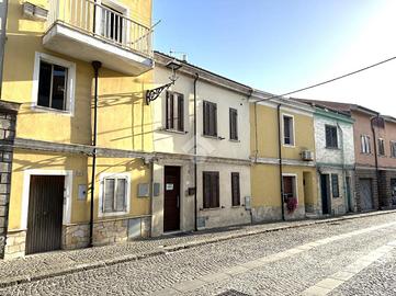 CASA INDIPENDENTE A OSSI