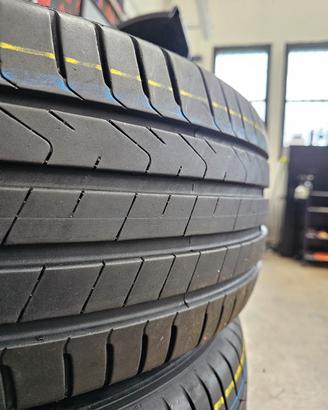 235 60 R 18 107W Pirelli SCORPION LAND DISCOVERY