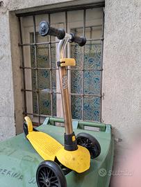 monopattino giallo 3 ruote
