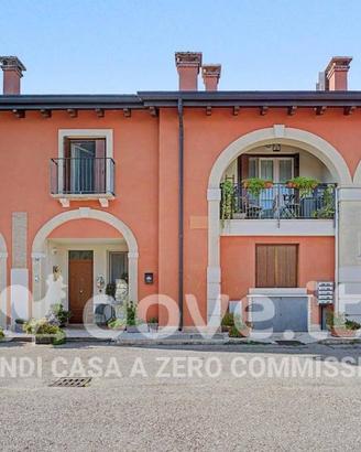Appartamento di 155 m² con 5 locali e box auto a S