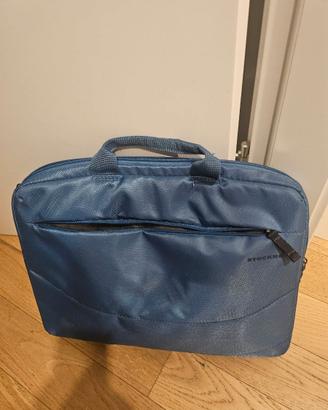 HP 15" bianco non funzionante + borsa Tucano e c