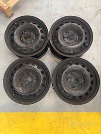 4 cerchi usati 16 pollici ferro Originali Mercedes