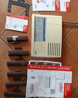 Centrale allarme logisty e contatti infissi