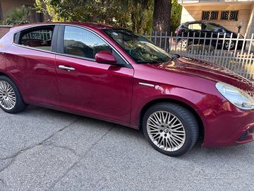 Giulietta 1.4 t.m.air distinctive 170 c