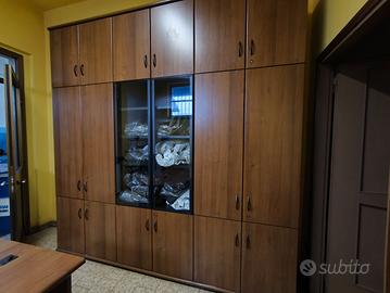 Mobile con vetrina e Scrivania per Ufficio