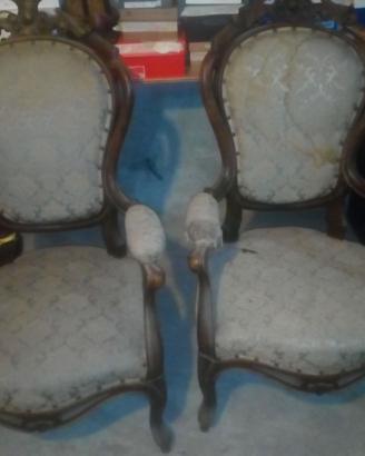 Poltrone antiche da restaurare
