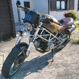 DUCATI MONSTER 600 CAFE RACE