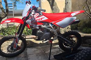 Pitbike cross senza motore