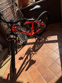 Bicicletta rockrider 500