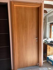 Porta in laminatino