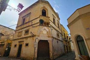4 LOCALI A NARDÒ