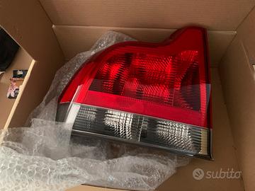 Fanale sinistro Volvo S60 -'04