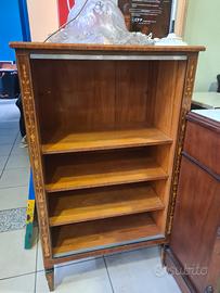 Mobile olandese intarsiato con ripiani