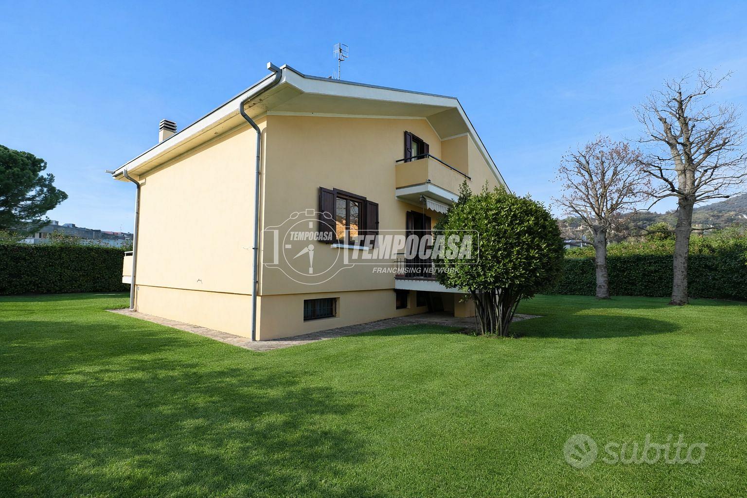 Casa – Rezzato, Brescia - Vista 2