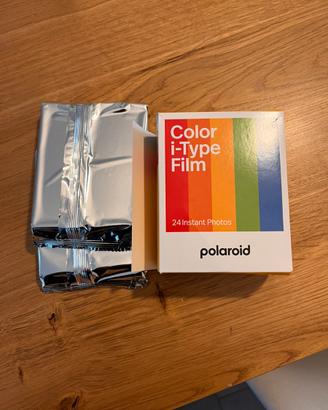Pellicola fotografica polaroid