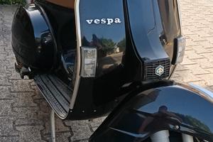 Vespa PX 150 E