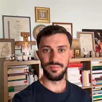 Addetto clienti, commesso, risorse umane