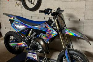 plastiche graficate yz 125 2023