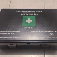 Box first aid BMW anni ’90 originale mai aperto