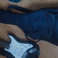 Chitarra elettrica sx