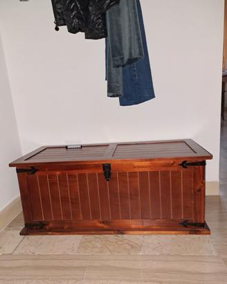 cassapanca in legno