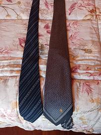 Due cravatte Versace vintage