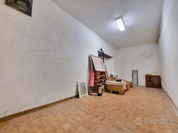 FIRENZE SAN NICCOLO' Fondo magazzino C/2