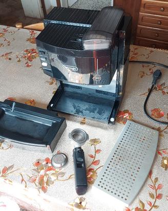Macchina del Caffè DeLonghi