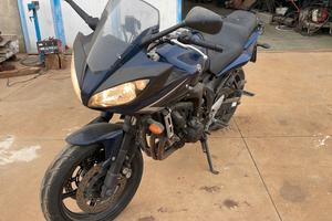 Yamaha FZ6 Fazer - 2009