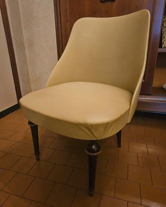 sedia bassa vintage