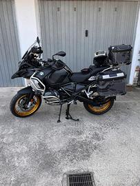 BMW R 1250 Gs Adventure triple black