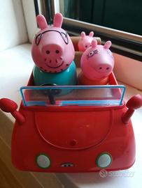 Peppa Pig con Famiglia Macchina "Spingi e Vai"