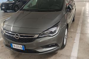 Opel Astra 1.6 136 cv turbo Disel 