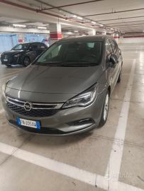 Opel Astra 1.6 136 cv turbo Disel 