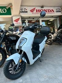 Honda em1 2024 permuta garanzia finanziabile