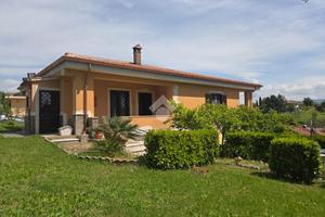 VILLA SINGOLA A VELLETRI