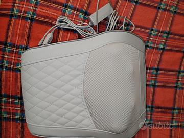 Massaggiatore per massaggio shiatsu