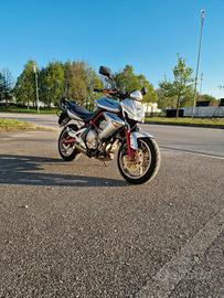 kawasaki ER6N 650 2005 - accessoriata givi