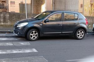 dacia Sandero 1.4 GPL per neopatentati 