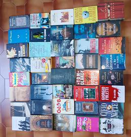 libri di diversi titoli e genere 