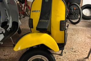 Vespa T5 pole position