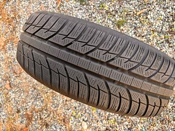 Pneumatici invernali 175/60R15