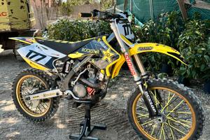 Suzuki RM-Z 250 4 tempi