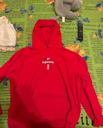 Box logo supreme