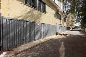 MAGAZZINO A CORIGLIANO-ROSSANO