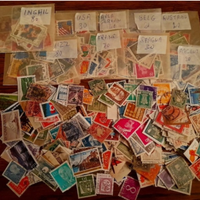 700 francobolli usati Mondo 40 Nazioni