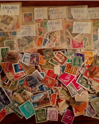 700 francobolli usati Mondo 40 Nazioni